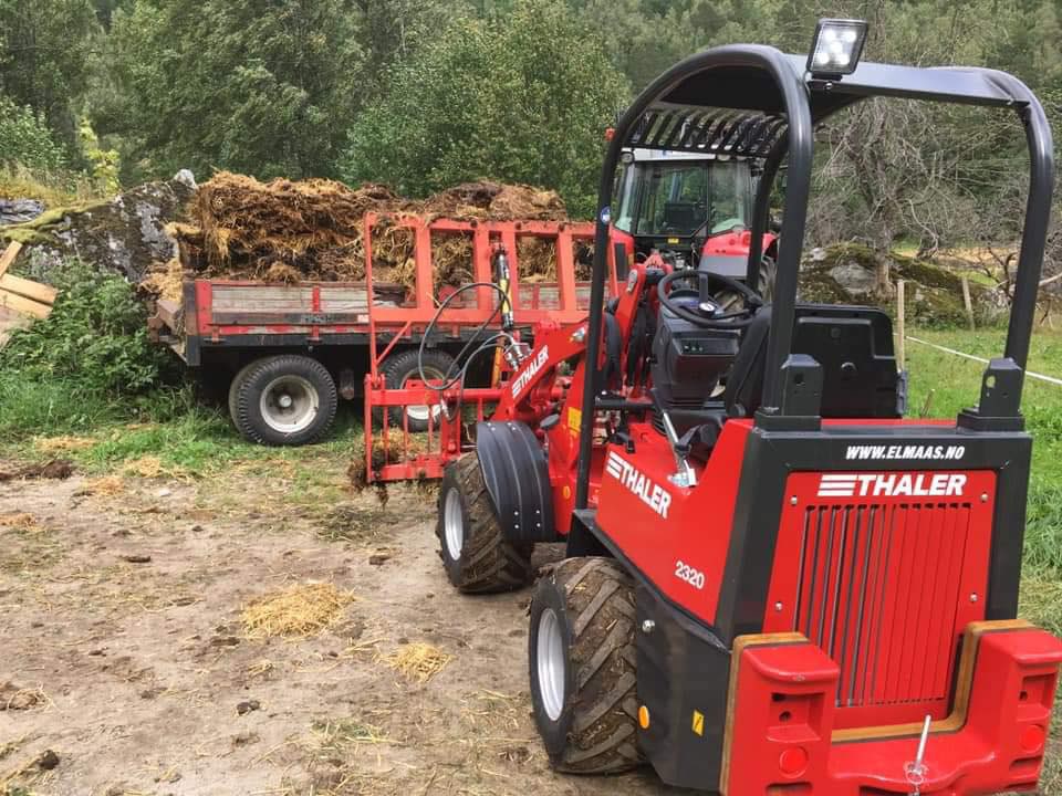 Tractor 1