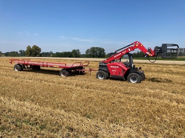 Tractor 4